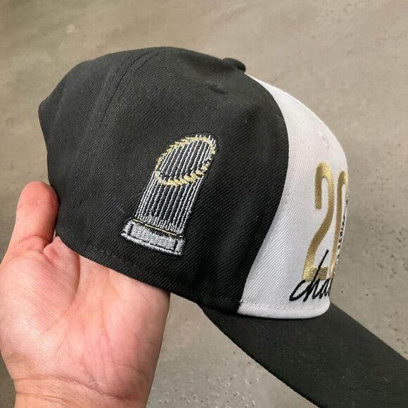 Los Angeles Dodgers 2024 World Series Champions Locker Room - Picture 3 of 7